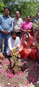 MLA Krishna Gaur inaugurated Babulal Gaur Park built at a cost of Rs 25 lakh