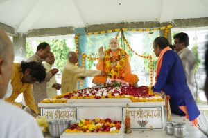 Gurupurnima festival celebrated with enthusiasm in Dadaji Dham temple